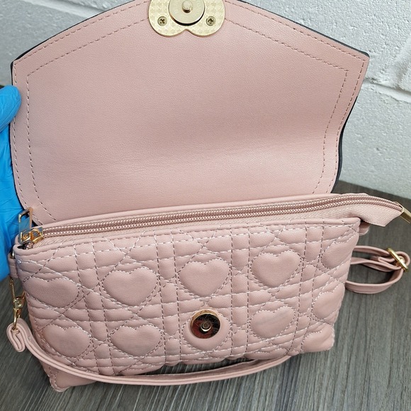 Blush Pink Heart Quilted Crossbody Bag Gold Heart Lock Faux Leather Messenger - Picture 3 of 10